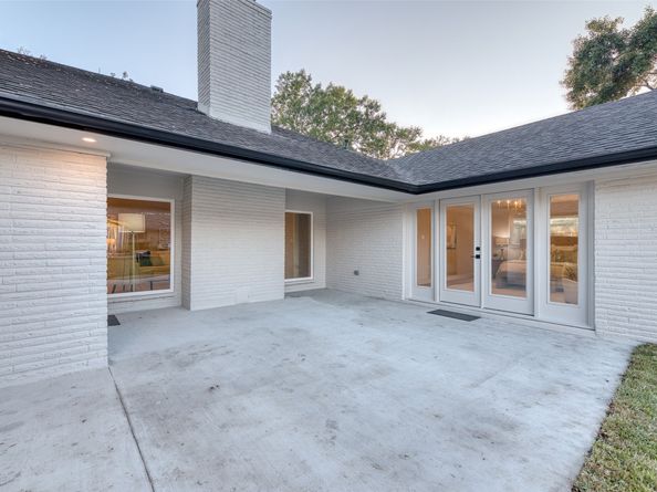 7602 Pagewood Lane, Houston TX 77063