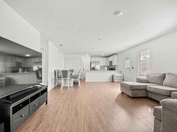 19535 Oliveto Ct Court, New Caney TX 77357