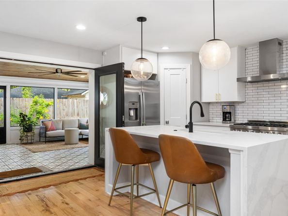 2122 Chippendale Road, Houston TX 77018