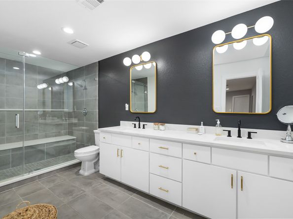 2122 Chippendale Road, Houston TX 77018