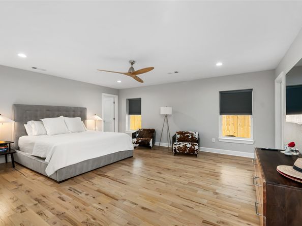 2122 Chippendale Road, Houston TX 77018