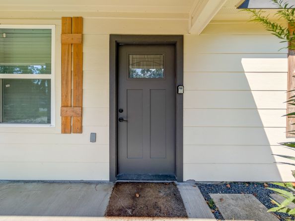 8225 Carolwood Drive, Houston TX 77028
