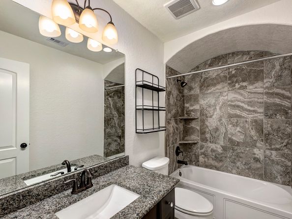 3306 Ralston Edge Lane, Houston TX 77059