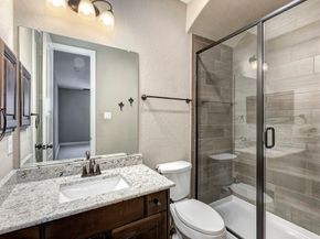 3306 Ralston Edge Lane, Houston TX 77059