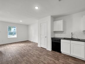 16939 Marie Village Drive, Conroe TX 77306