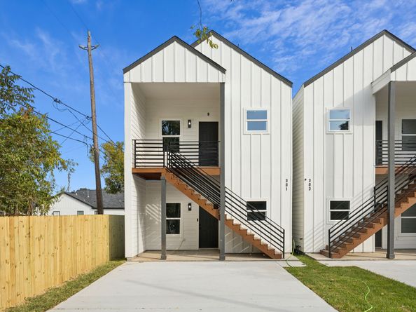 301 Cartersville Street, Houston TX 77029