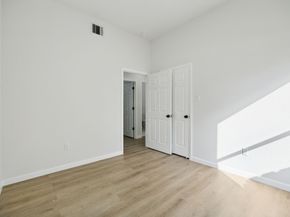 301 Cartersville Street, Houston TX 77029