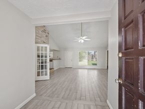 13923 Ludgate Pass, Houston TX 77034