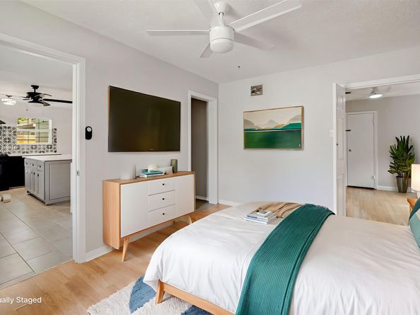 2919 Cochran Street, Houston TX 77009