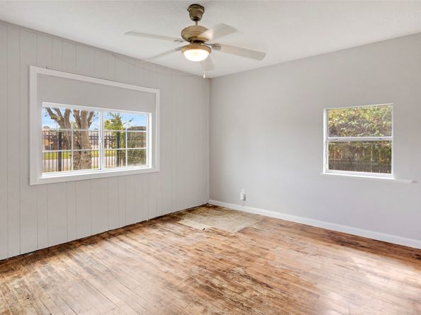 2919 Cochran Street, Houston TX 77009