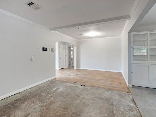 2919 Cochran Street, Houston TX 77009