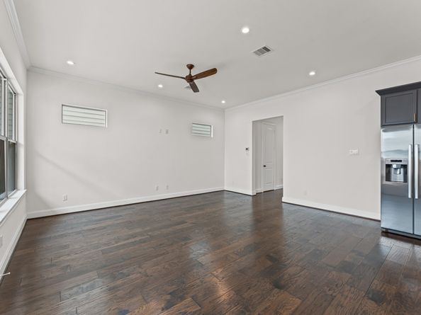 8814 Hollywood Garden Lane, Houston TX 77080
