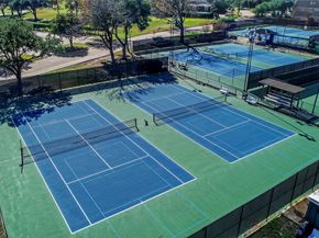 2526 Country Club Boulevard, Sugar Land TX 77478