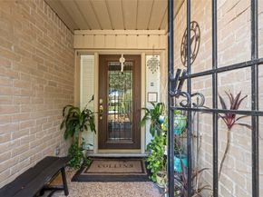 2526 Country Club Boulevard, Sugar Land TX 77478