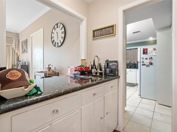 2526 Country Club Boulevard, Sugar Land TX 77478