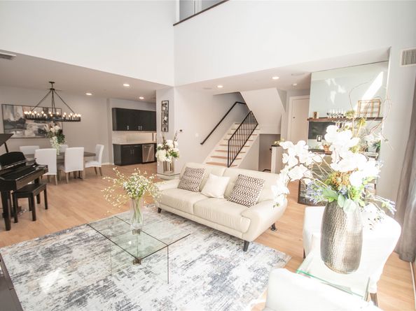 2423 W Main Street B, Houston TX 77098