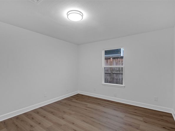 401 Fenn Street, Houston TX 77018