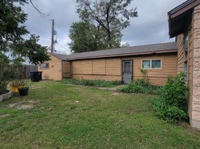 3401 Robertson Street, Houston TX 77009