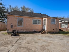 7429 Rusk Street, Houston TX 77011