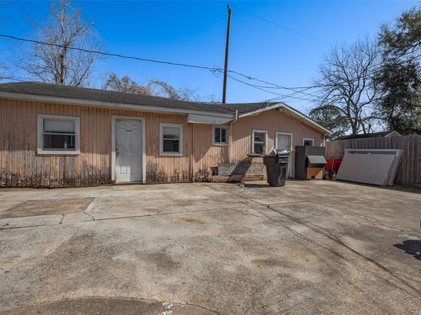 7429 Rusk Street, Houston TX 77011
