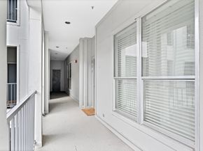 207 Pierce Street 203, Houston TX 77002