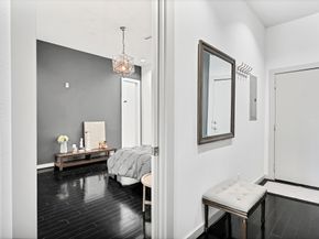 207 Pierce Street 203, Houston TX 77002