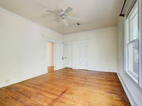 222 Marshall Street, Houston TX 77006