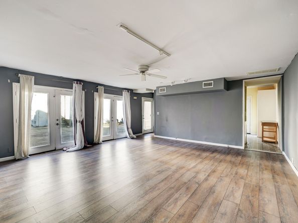 222 Marshall Street, Houston TX 77006