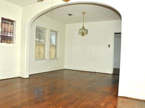 1939 Alta Vista Street, Houston TX 77023