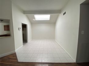 7315 Puerta Vallarta Drive, Houston TX 77083
