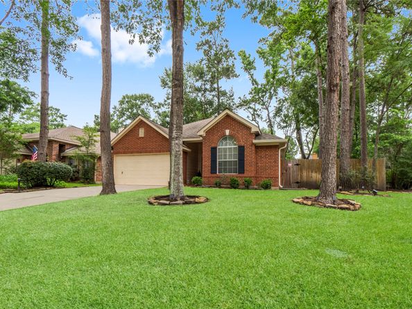 2 Bayou Springs Ct, Spring TX 77382
