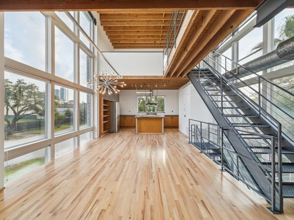 2327 Peckham Street, Houston TX 77019