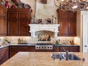 38 Post Shadow Estate Drive, Spring TX 77389