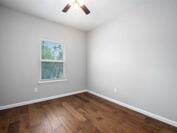 326 Gans Street A, Houston TX 77029