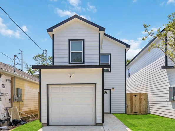 326 Gans Street A, Houston TX 77029