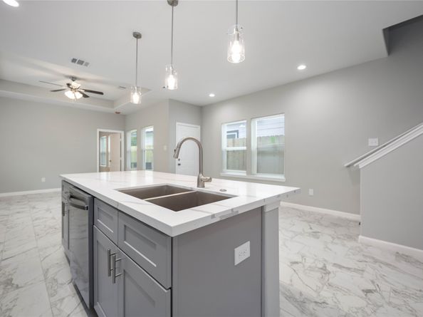 326 Gans Street A, Houston TX 77029