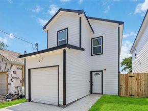 326 Gans Street A, Houston TX 77029