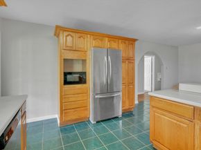 406 Red Ripple Road, Houston TX 77091