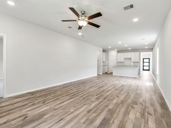 2037 Caney Creek Court, Conroe TX 77301
