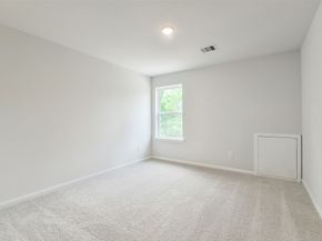 2037 Caney Creek Court, Conroe TX 77301