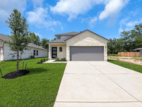 2037 Caney Creek Court, Conroe TX 77301