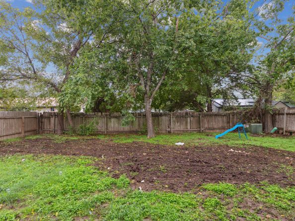 6203 Turtle Dove, Austin TX 78744