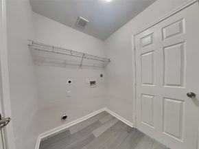 4214 Landshire Bend Drive, Houston TX 77048