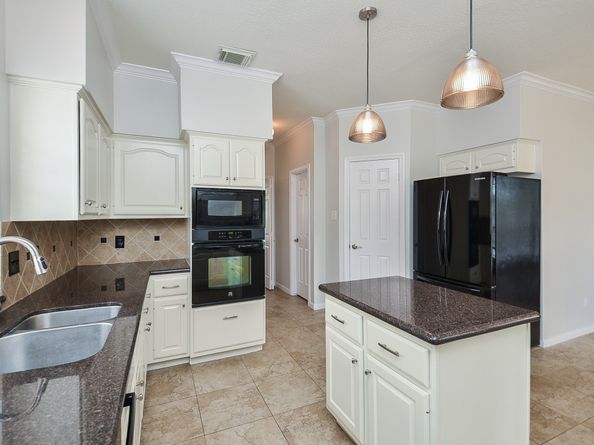 4454 Balboa Drive, Sugar Land TX 77479