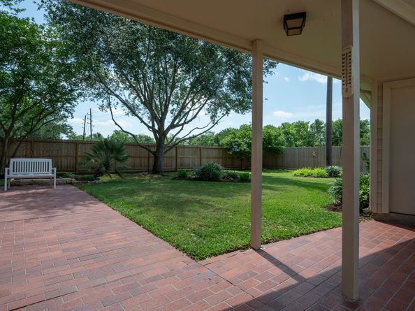 4454 Balboa Drive, Sugar Land TX 77479