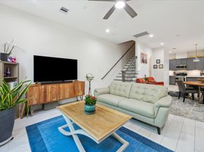 2408 Saint Charles Street, Houston TX 77004