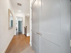 2408 Saint Charles Street, Houston TX 77004