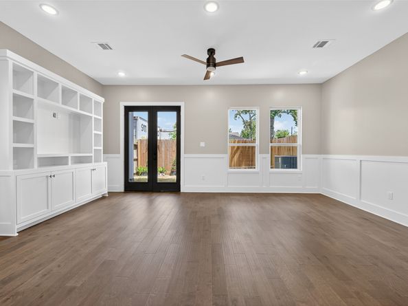7325 Market, Houston TX 77020