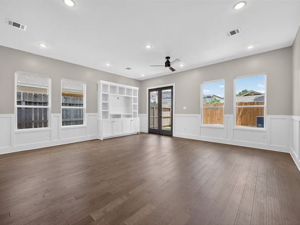 7325 Market, Houston TX 77020