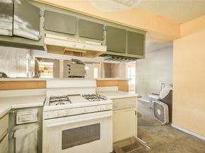4909 Cochran Street 1, Houston TX 77009